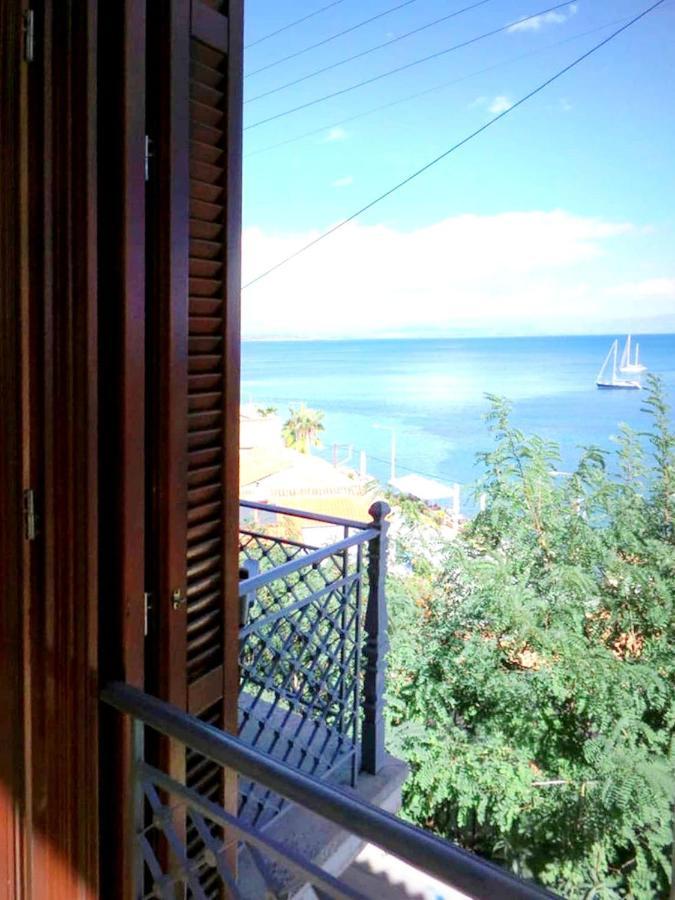 Gytheio Retreat, Panoramic Sea View Apartment Экстерьер фото